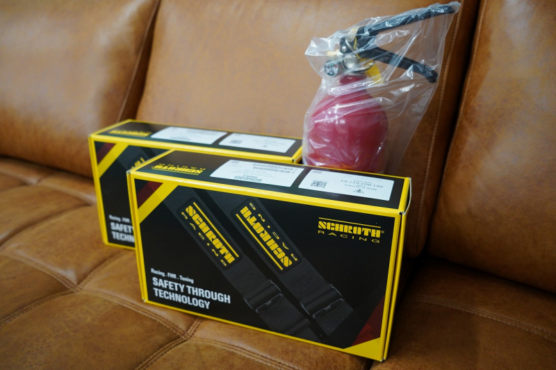 ポルシェ 718 ケイマン GT4RS PDK ワンオーナー OP598万 ヴァイザッハPKG ルビースターネオ スポクロ Fリフト 中古車 中古車