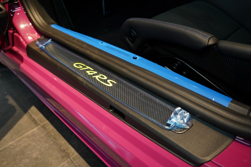 ポルシェ 718 ケイマン GT4RS PDK ワンオーナー OP598万 ヴァイザッハPKG ルビースターネオ スポクロ Fリフト 中古車 中古車