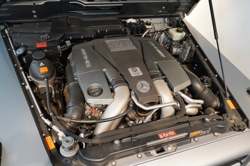 AMG Gクラス G63 designoマグノプラチナムマット&エクスクルーシブインテリア サイドカメラ 中古車 中古車