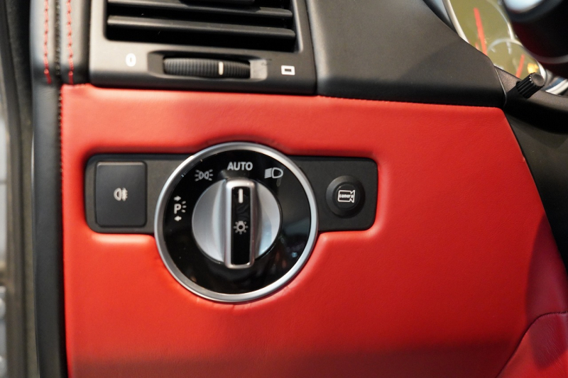 AMG Gクラス G63 designoマグノプラチナムマット&エクスクルーシブインテリア サイドカメラ 中古車 中古車