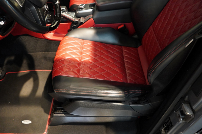 AMG Gクラス G63 designoマグノプラチナムマット&エクスクルーシブインテリア サイドカメラ 中古車 中古車