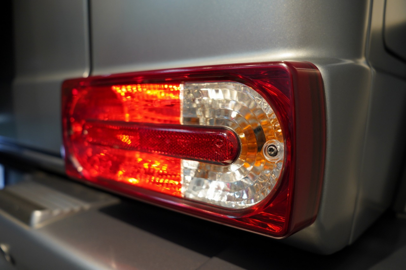 AMG Gクラス G63 designoマグノプラチナムマット&エクスクルーシブインテリア サイドカメラ 中古車 中古車