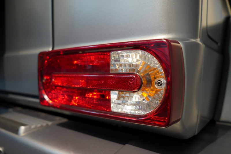 AMG Gクラス G63 designoマグノプラチナムマット&エクスクルーシブインテリア サイドカメラ 中古車 中古車