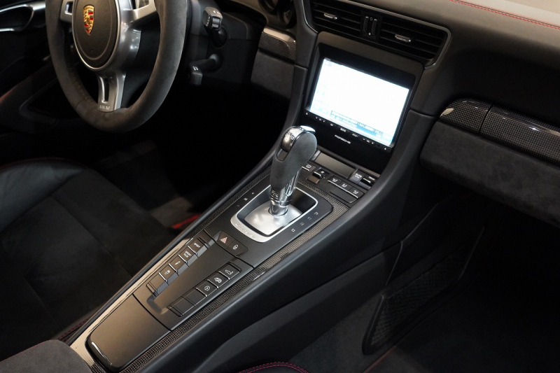 ポルシェ 911(Type991) 911(Type991.1) 2015y 911Carrera GTS GTSインテリア&カーボンインテリア フロント&Bカメラ  中古車