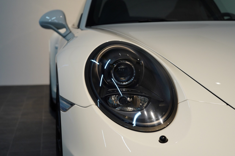 ポルシェ 911(Type991) 911(Type991.1) 2015y 911Carrera GTS GTSインテリア&カーボンインテリア フロント&Bカメラ  中古車