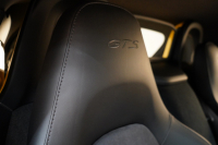 ポルシェ ボクスター(Type981) Boxster GTS 6MT 左H スポクロ スポエグ スポーツシャシー レザーインテリア 中古車 中古車