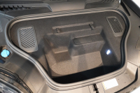 ポルシェ マカン 4 Electric 新型EVモデル ワンオーナー スポクロ OP20インチホイール パノラマルーフ 保証継承可 中古車 中古車