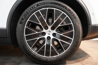 ポルシェ マカン 4 Electric 新型EVモデル ワンオーナー スポクロ OP20インチホイール パノラマルーフ 保証継承可 中古車 中古車