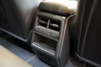 ポルシェ マカン 4 Electric 新型EVモデル ワンオーナー スポクロ OP20インチホイール パノラマルーフ 保証継承可 中古車 中古車