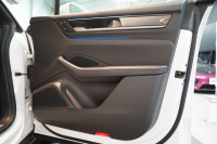 ポルシェ マカン 4 Electric 新型EVモデル ワンオーナー スポクロ OP20インチホイール パノラマルーフ 保証継承可 中古車 中古車