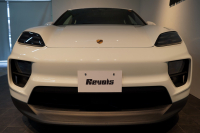 ポルシェ マカン 4 Electric 新型EVモデル ワンオーナー スポクロ OP20インチホイール パノラマルーフ 保証継承可 中古車 中古車