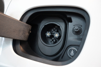 ポルシェ マカン 4 Electric 新型EVモデル ワンオーナー スポクロ OP20インチホイール パノラマルーフ 保証継承可 中古車 中古車