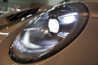 ポルシェ 911(Type992) GT3RS PDK ワンオーナー OP973 ヴァイザッハパッケージ PCCB Fリフト レザー×Race-Texインテリア 中古車 中古車