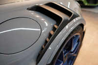 ポルシェ 911(Type992) GT3RS PDK ワンオーナー OP973 ヴァイザッハパッケージ PCCB Fリフト レザー×Race-Texインテリア 中古車 中古車