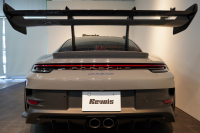 ポルシェ 911(Type992) GT3RS PDK ワンオーナー OP973 ヴァイザッハパッケージ PCCB Fリフト レザー×Race-Texインテリア 中古車 中古車