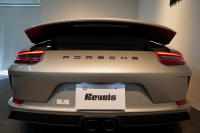 ポルシェ 911(Type991.2) GT3 Touring Package 6MT 左H ワンオーナー OP422 PCCB Fリフト レザーインテリア LEDヘッドライト スポクロ 中古車 中古車