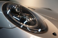 ポルシェ 911(Type991.2) GT3 Touring Package 6MT 左H ワンオーナー OP422 PCCB Fリフト レザーインテリア LEDヘッドライト スポクロ 中古車 中古車