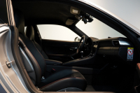 ポルシェ 911(Type991.2) GT3 Touring Package 6MT 左H ワンオーナー OP422 PCCB Fリフト レザーインテリア LEDヘッドライト スポクロ 中古車 中古車