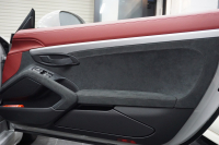 ポルシェ 718スパイダー (Type718)Spyder PDK スパイダークラシックインテリア LEDヘッドライト  中古車