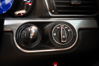 ポルシェ 911(Type991.2) Carrera 7MT スポーツクロノ スポーツテールパイプ ジェットブラック パークアシスト付リバーシングカメラ 中古車 中古車