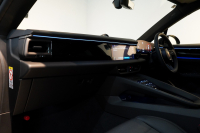 ポルシェ マカン Electric 新型EVモデル ワンオーナー スポクロ OP21インチホイール パノラマルーフ 保証継承可 中古車 中古車