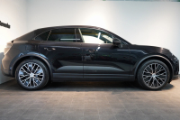 ポルシェ マカン Electric 新型EVモデル ワンオーナー スポクロ OP21インチホイール パノラマルーフ 保証継承可 中古車 中古車