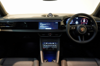 ポルシェ マカン Electric 新型EVモデル ワンオーナー スポクロ OP21インチホイール パノラマルーフ 保証継承可 中古車 中古車