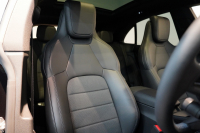 ポルシェ マカン Electric 新型EVモデル ワンオーナー スポクロ OP21インチホイール パノラマルーフ 保証継承可 中古車 中古車