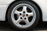 ポルシェ 911(Type993) Carrera S Tiptronic ターボSエアロキット MIZWAディーラー車 中古車 中古車