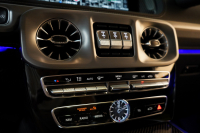 AMG Gクラス G63 AMG世田谷特別オーダープログラム車 左H ワンオーナー クラシックグレー カーボンインテリア&ステアリング 中古車 中古車