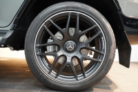 AMG Gクラス G63 AMG世田谷特別オーダープログラム車 左H ワンオーナー クラシックグレー カーボンインテリア&ステアリング 中古車 中古車