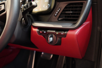 ポルシェ 911(Type992) 911Carrera S Cabriolet スポーツクロノ&エグゾースト ブラック×ボルドーレッドオールレザーインテリア クレヨン OP420  中古車