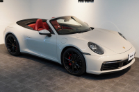 ポルシェ 911(Type992) 911Carrera S Cabriolet スポーツクロノ&エグゾースト ブラック×ボルドーレッドオールレザーインテリア クレヨン OP420  中古車