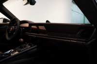 ポルシェ 911(Type992) Carrera T 6MT 後期モデル(992.2) ワンオーナー CarreraTエクステリアPKG スポーツデザインPKG HDマトリックスLEDヘッドライト 中古車 中古車