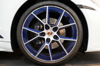 ポルシェ 911(Type992) Carrera T 6MT 後期モデル(992.2) ワンオーナー CarreraTエクステリアPKG スポーツデザインPKG HDマトリックスLEDヘッドライト 中古車 中古車