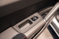 ポルシェ カイエンクーペ GTS TiptronicS ライトウエイトスポーツPKG PDLS+LEDヘッドライト 4ゾーンオートエアコン 中古車 中古車