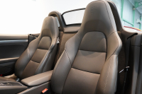 ポルシェ ボクスター(Type981) GTS PDK ナチュラルレザーインテリア 18way電動シート シートベンチレーター PDLS+バイキセノンヘッドランプ エントリー&ドライブ 中古車 中古車