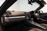 ポルシェ ボクスター(Type981) GTS PDK ナチュラルレザーインテリア 18way電動シート シートベンチレーター PDLS+バイキセノンヘッドランプ エントリー&ドライブ 中古車 中古車