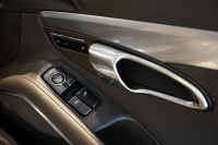 ポルシェ ボクスター(Type981) GTS PDK ナチュラルレザーインテリア 18way電動シート シートベンチレーター PDLS+バイキセノンヘッドランプ エントリー&ドライブ 中古車 中古車