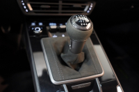 ポルシェ 911(Type992) Carrera T 7MT 左H OP245万 Fリフト リアアクスルステア CarreraTインテリア BOSEサウンド 新車保証&PSMP3年付 中古車 中古車