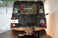 ランドローバー ディフェンダー 110 XS AT換装 純正LEDヘッドランプ 純正サイドステップ サントリーニブラック 中古車 中古車