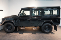 ランドローバー ディフェンダー 110 XS AT換装 純正LEDヘッドランプ 純正サイドステップ サントリーニブラック 中古車 中古車