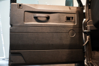 ランドローバー ディフェンダー 110 XS AT換装 純正LEDヘッドランプ 純正サイドステップ サントリーニブラック 中古車 中古車