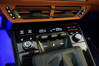 ポルシェ 911(Type992) S/T 左H 世界限定1963台 OP540万 60Years911ヘリテージデザインPKG Fリフト クロノPKG OPカラーショアブル―メタリック BOSE 中古車 中古車