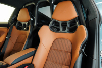 ポルシェ 911(Type992) S/T 左H 世界限定1963台 OP540万 60Years911ヘリテージデザインPKG Fリフト クロノPKG OPカラーショアブル―メタリック BOSE 中古車 中古車