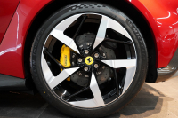 フェラーリ 12 Cilindri 6.5 DCT 左H ワンオーナー Rosso Imora OPカーボン多数 デイトナシート 中古車 中古車