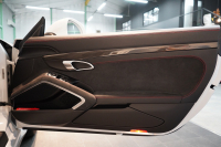 ポルシェ 911(Type991.1) Carrera 4 GTS Cabriolet PDK GTSインテリアPKG カーボンインテリアPKG キャララホワイト 禁煙車 中古車 中古車