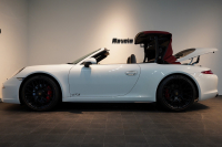 ポルシェ 911(Type991.1) Carrera 4 GTS Cabriolet PDK GTSインテリアPKG カーボンインテリアPKG キャララホワイト 禁煙車 中古車 中古車