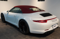 ポルシェ 911(Type991.1) Carrera 4 GTS Cabriolet PDK GTSインテリアPKG カーボンインテリアPKG キャララホワイト 禁煙車 中古車 中古車