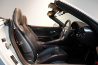 ポルシェ 911(Type991.1) Carrera 4 GTS Cabriolet PDK GTSインテリアPKG カーボンインテリアPKG キャララホワイト 禁煙車 中古車 中古車